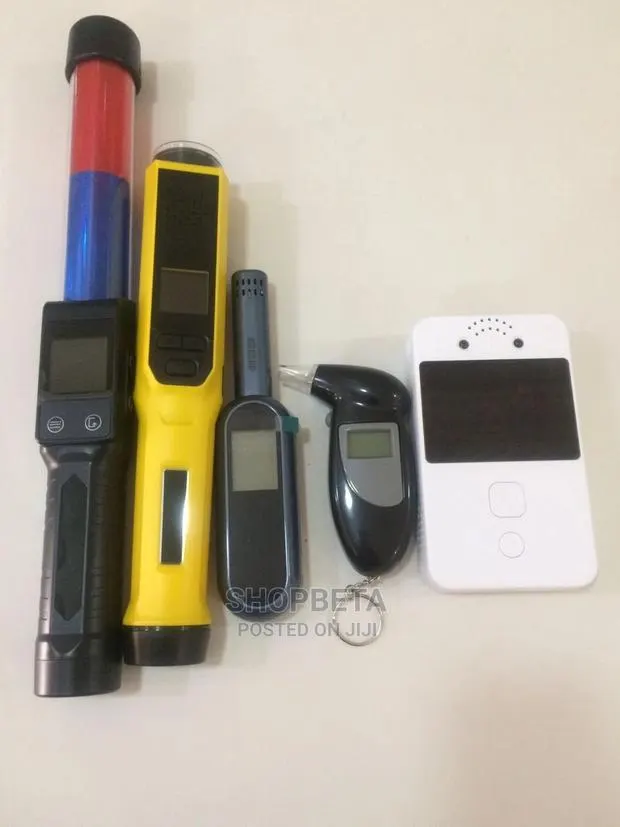 Alcohol Breathalyzer · Photo 1