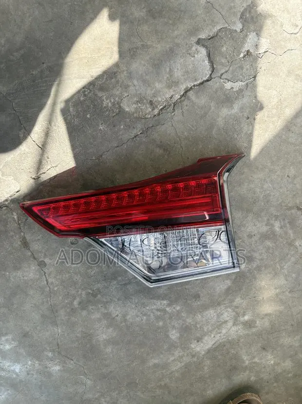 Toyota Rush Bootlight Boot Light 2018 2019 2020 2021 2022 · Photo 1