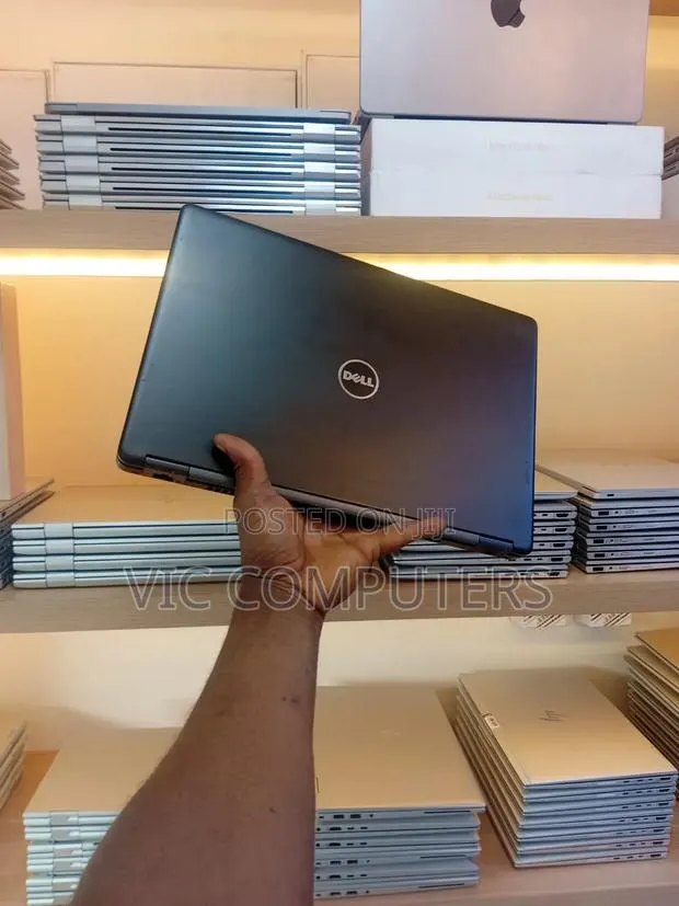 Laptop Dell Latitude 5480 4GB Intel Core i5 SSD 128GB · Photo 1