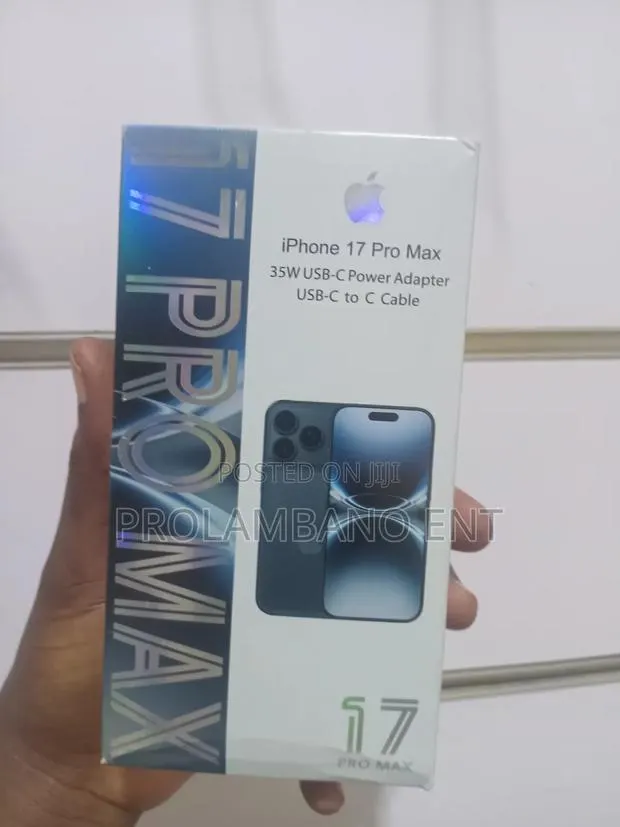 iPhone 17Pro Max Complete Charger · Photo 1