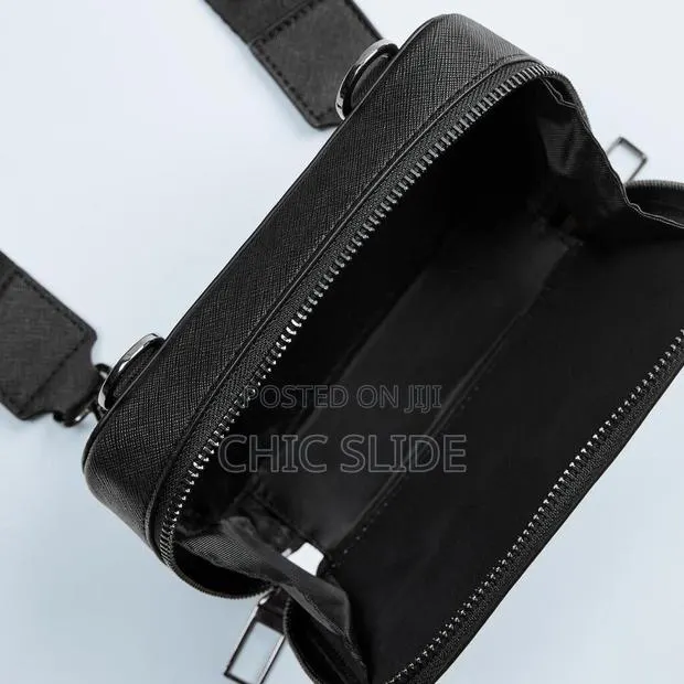 Cute Zara Sidebag · Photo 1
