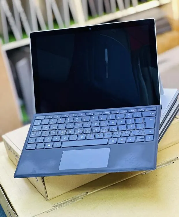 Laptop Microsoft Surface Pro 7 16GB Intel Core i5 SSD 256GB · Photo 1