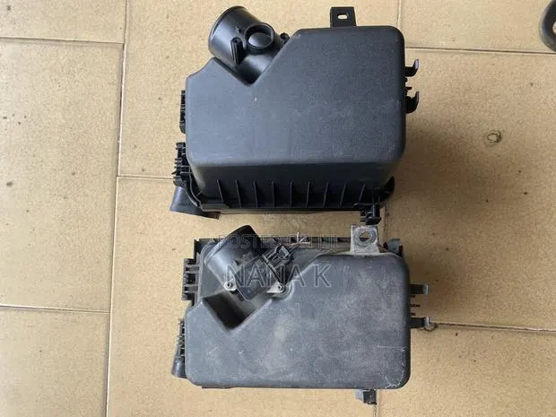 Corolla 2009,2010,2011,2012,2013,2014,2015,2016,2017,2018 Air Cleaner · Photo 1