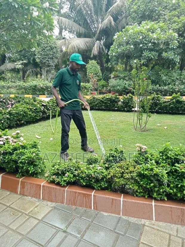 Best Garden Design, Maintenance Service · Photo 1
