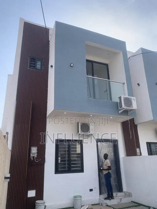 2bdrm House in School Junction, East Legon for sale