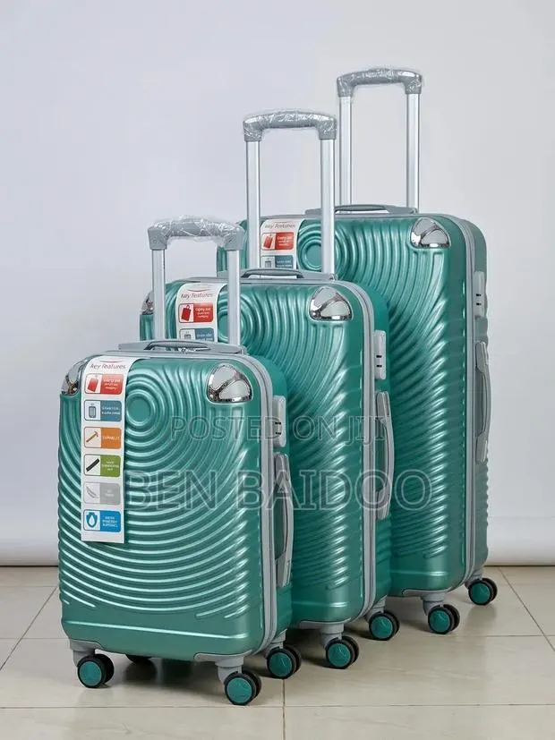3 Set Quality Travel Bags(850ghc) · Photo 1
