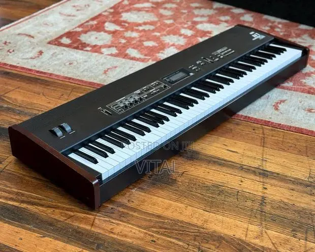 Korg N1 Weighted Keys Music Workstation Synthesizer · Photo 1