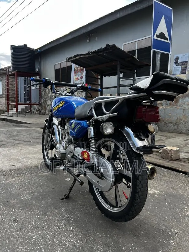 Royal RY125 2024 Blue · Photo 1