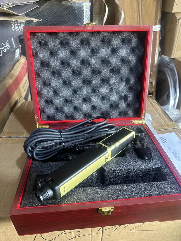 Sennheiser Evolution Microphone · Photo 1