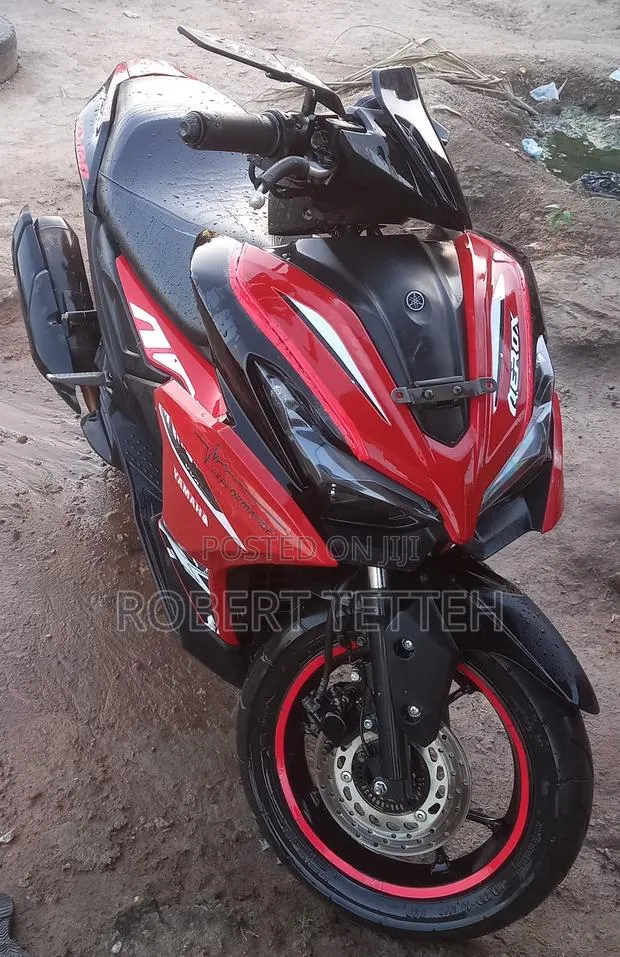 Yamaha Aerox 2025 Red · Photo 1