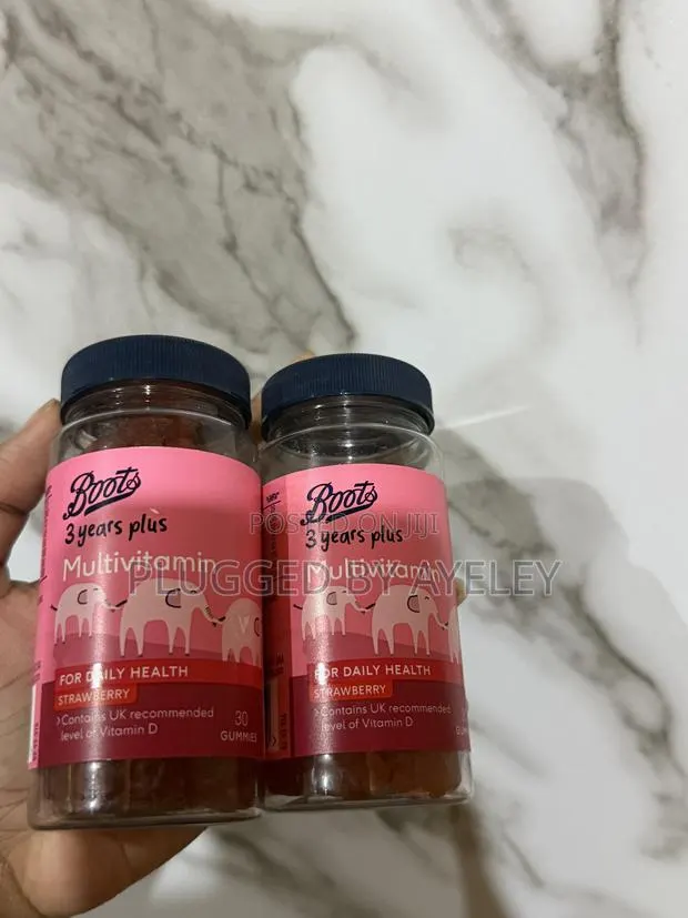 3years Plus Multivitamin Strawberry Flavour 30 Gummies · Photo 1