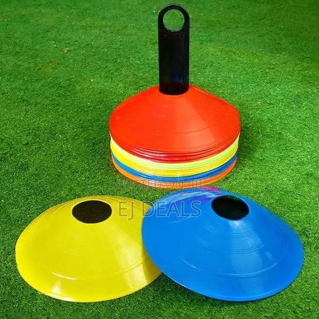 Training Cones 25 Pieces · Photo 1