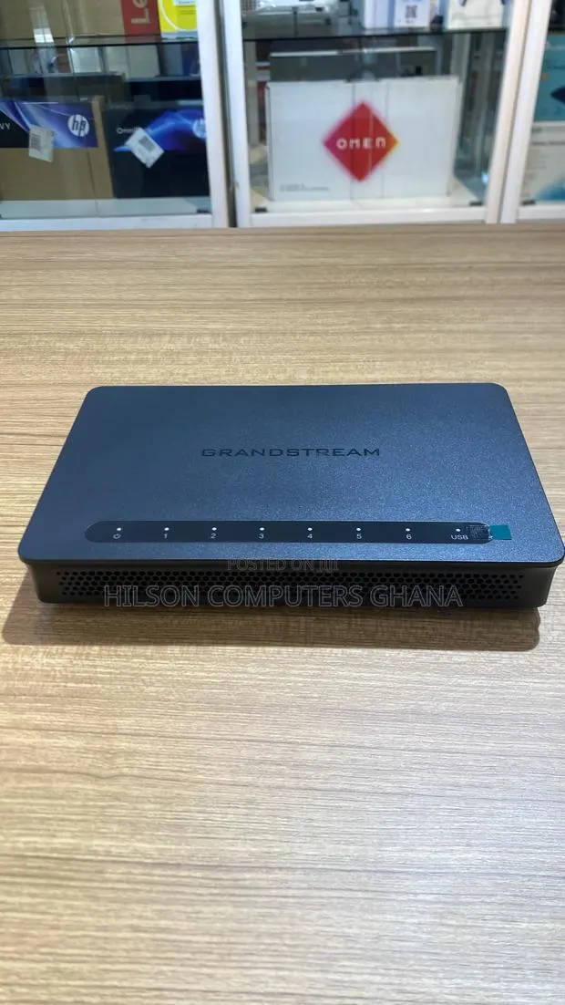 Grandstream GWN7002 Multi-Wan Gigabit VPN Router, SFP Ports - Black · Photo 1