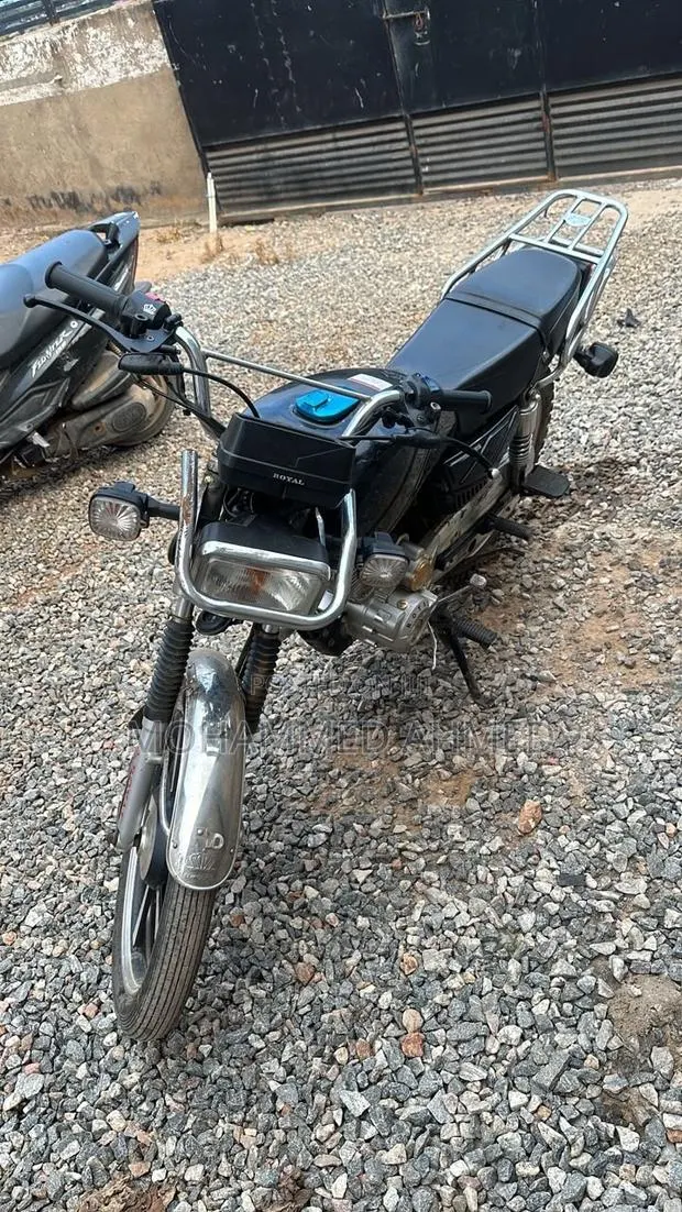 Royal RY125 2024 Black · Photo 1