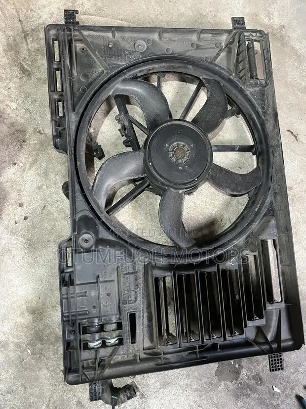 Ford Esca 2013 2014 2015 2016 Radiator Fan (Cooling Fan) · Photo 1