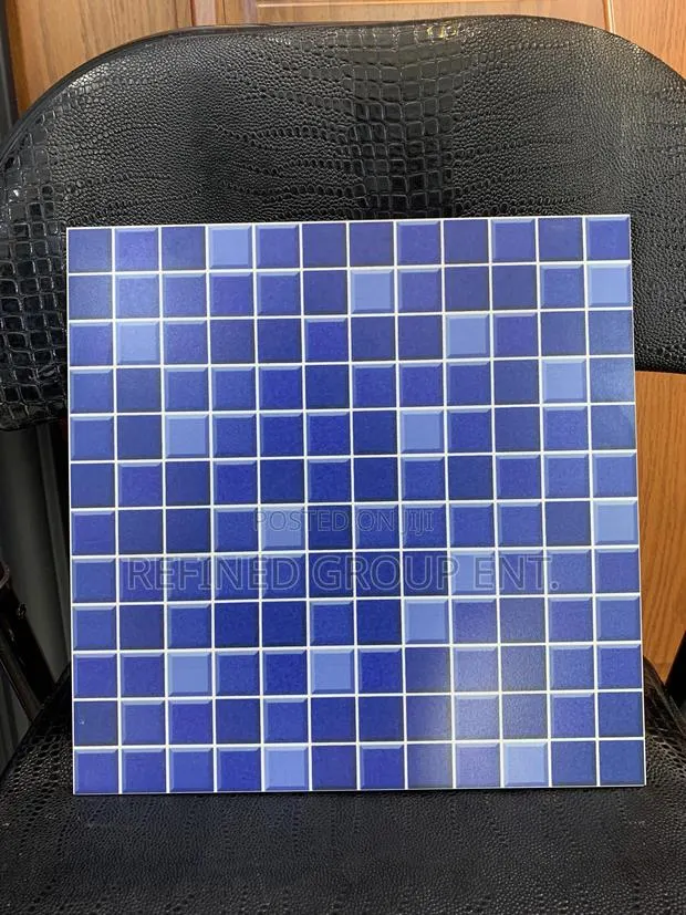 Swimming Pool Tiles. 30/30cm · Photo 1