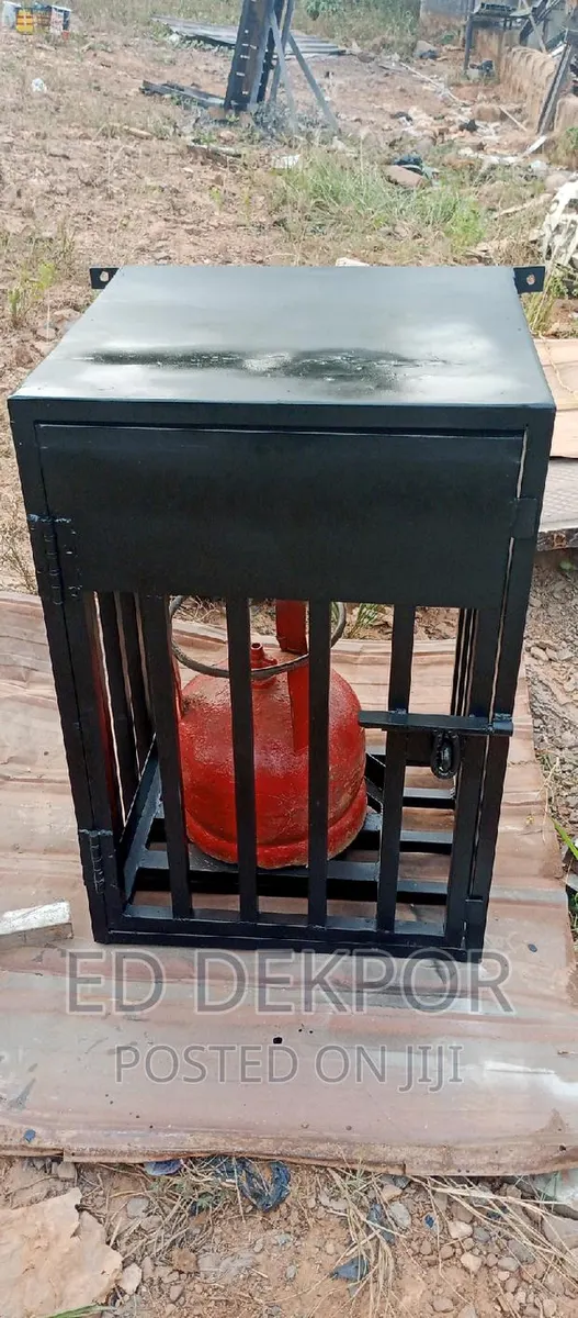 Cylinder Cadge · Photo 1