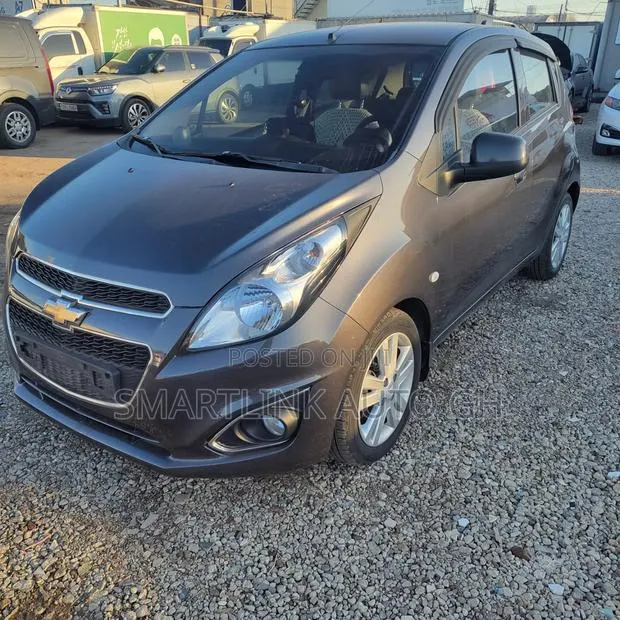 Chevrolet Spark 1LT 4dr Hatchback (1.2L 4cyl 5M) 2015 Purple · Photo 1