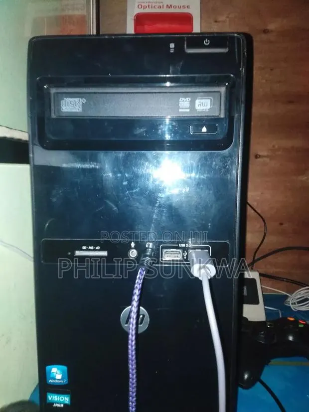 New Desktop Computer HP 8GB AMD A4 HDD 500GB · Photo 1