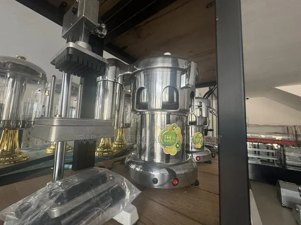 Commercial Juicer A2000 · Photo 1
