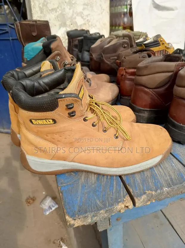 Safety Boots for Sale. Size 37 to 45 Available · Photo 1