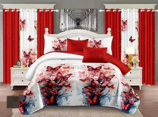 Duvet Set Plus 4 Curtains · Photo 1