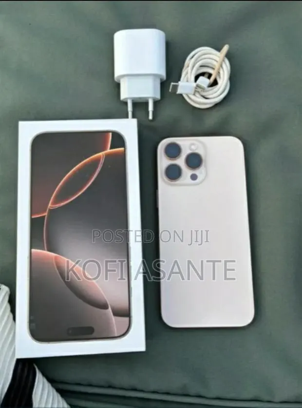 Apple iPhone 16 Pro Max 512 GB Gold · Photo 1