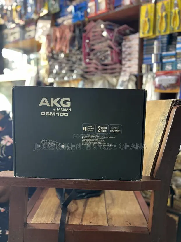 Akg Dsm100 Dual Wireless Microphone · Photo 1