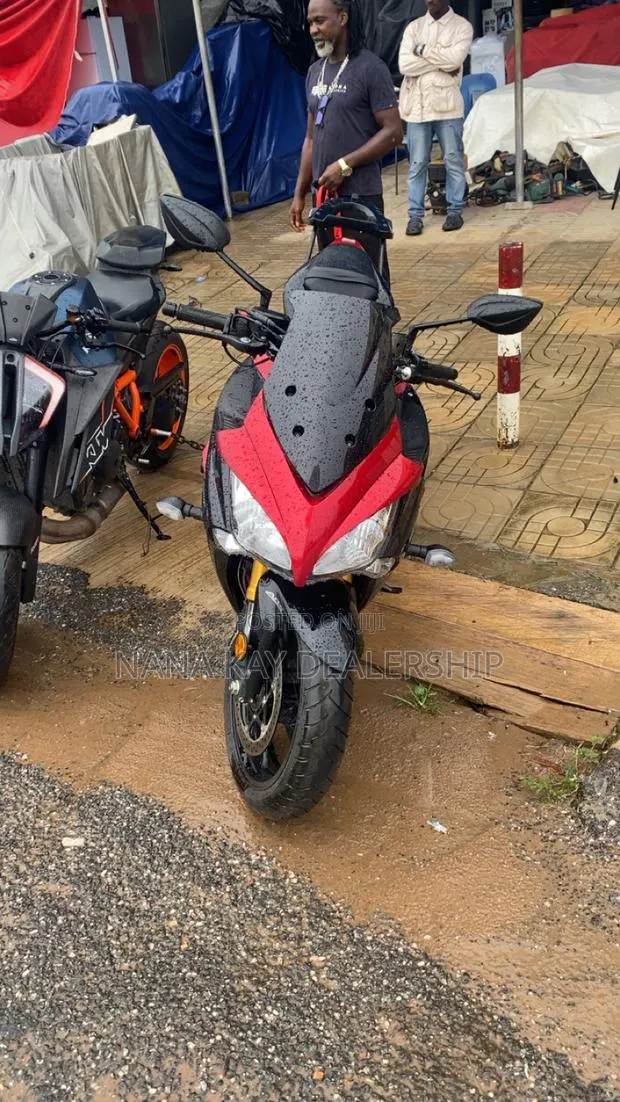 Suzuki 2025 Black · Photo 1