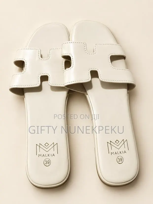 Ladies’ MALKIA Luxury White Slippers – Size 39 · Photo 1