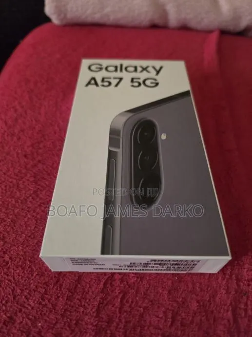 New Samsung Galaxy A57 256 GB Gray · Photo 1