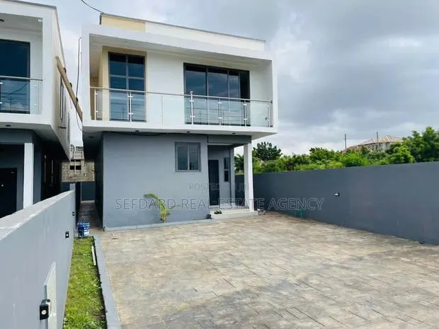 3bdrm Duplex in Sefdard Properties, East Legon for sale · Photo 1