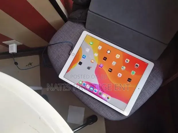 Apple iPad Pro 2 12.9 64 GB Silver · Photo 1