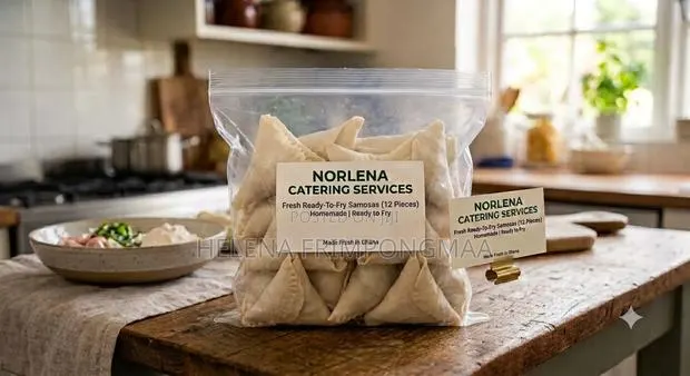 Samosa With Beef and Vegetables Filling ( 15 Pieces Per Pack) · Photo 1