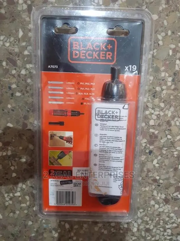 Black and Decker 19pieces Cordless Screwdriver · Photo 1
