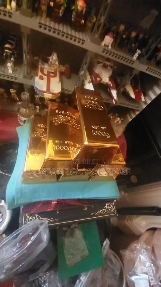 1000gm Gold Bar Props · Photo 3