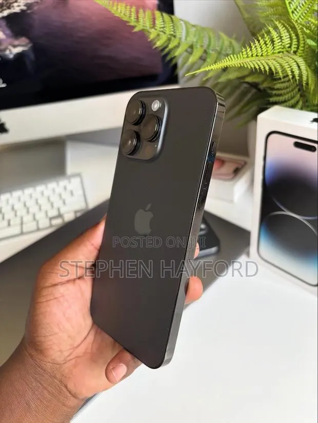 Apple iPhone 14 Pro Max 256 GB Purple · Photo 1