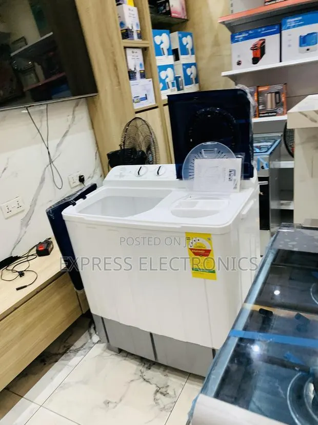 Long Lasting Effects TCL 10.5kg Topload Twintub · Photo 1