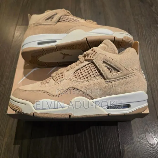 Nike Jordan 4 Retro ‘ Beige Cozy Girl ‘ Sneakers · Photo 1