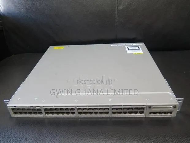 WS-C3850-48P-s, Cisco Catalyt Switch, 48x1G POE+/Layer 3/ · Photo 1