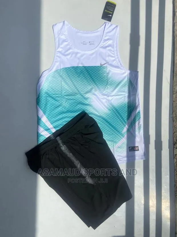 Training Suits at Cool Price · Photo 1