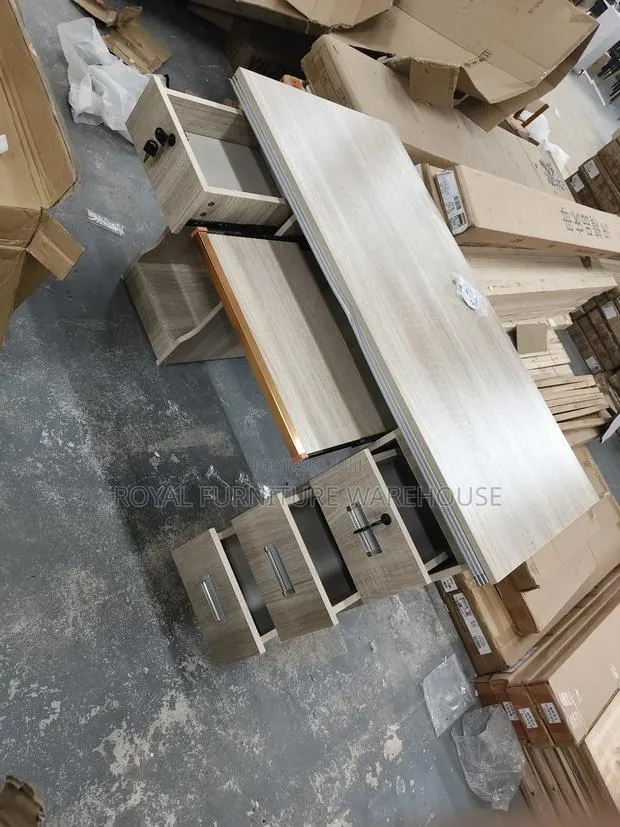 Wax Guard Office Desk (120cm) · Photo 1