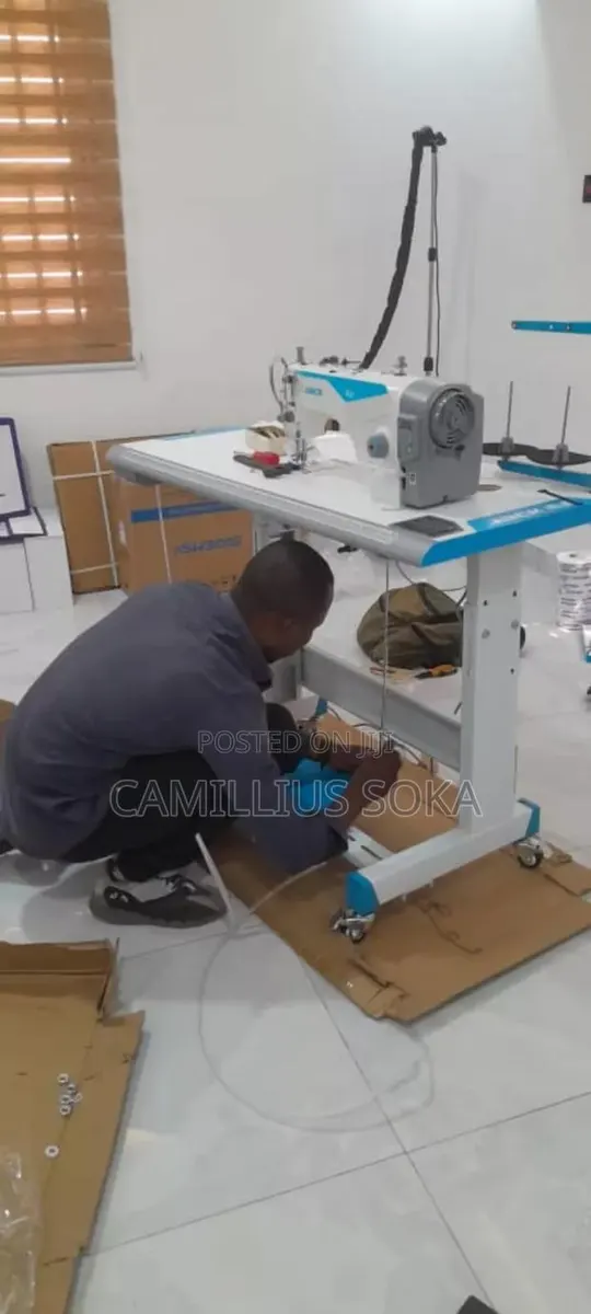 Sewing Machine Mechanic · Photo 1