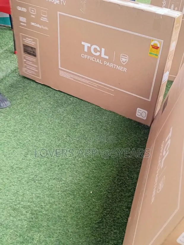 TCL 50inches: Premium Picture, Smart TCL Tv · Photo 1