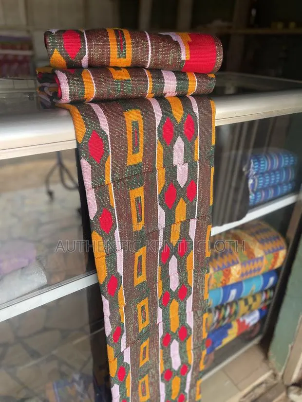 Newly Bonwire Hand-Woven Kente · Photo 3