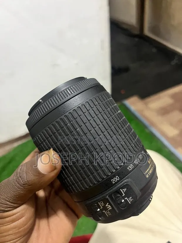 Nikon Af-S Dx Nikkor 55–200mm F/4–5.6g Ed · Photo 1