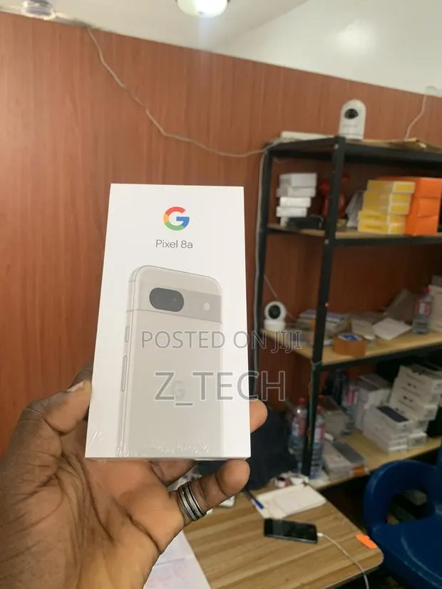 New Google Pixel 8a 128 GB White · Photo 1