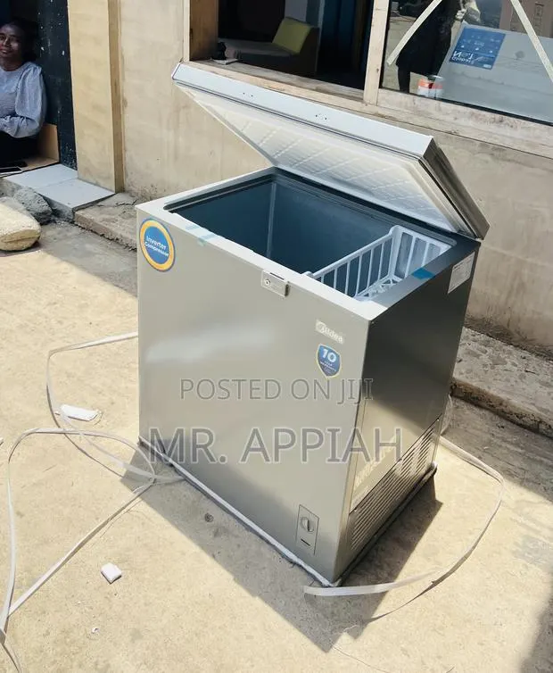 Durable and Affordable Midea Single Door Chest Freezer(198l) · Photo 1