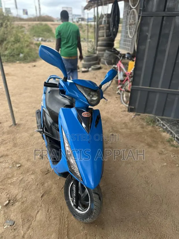 Motorcycle 2022 Blue · Photo 1