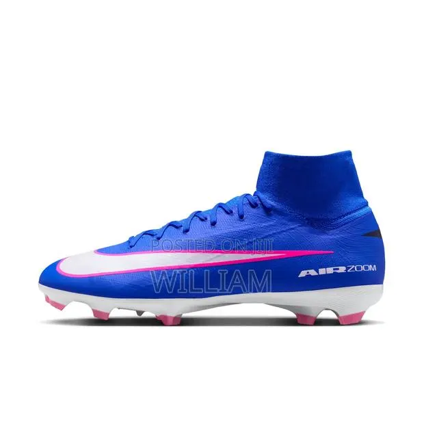 Football Boots · Photo 1